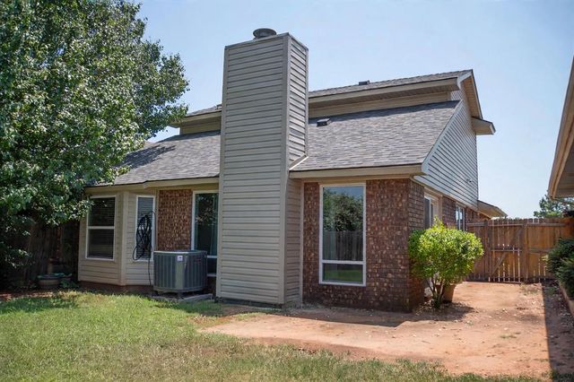 911 NW 172nd Street, Edmond, OK 73012