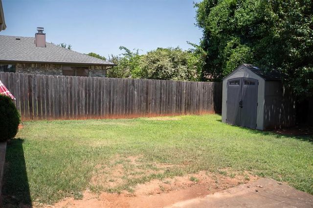 911 NW 172nd Street, Edmond, OK 73012