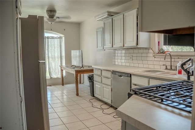 911 NW 172nd Street, Edmond, OK 73012