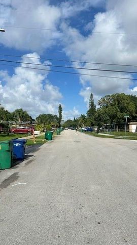 3235 NW 2nd St, Lauderhill, FL 33311