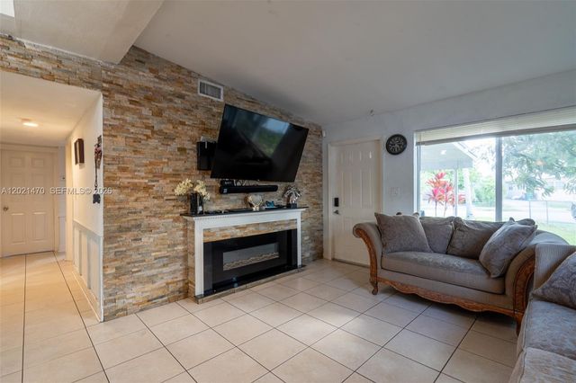 3235 NW 2nd St, Lauderhill, FL 33311