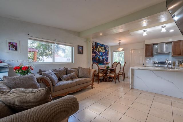 3235 NW 2nd St, Lauderhill, FL 33311