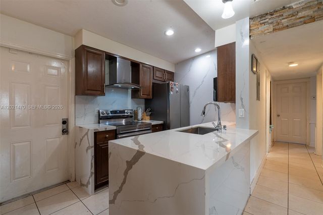3235 NW 2nd St, Lauderhill, FL 33311