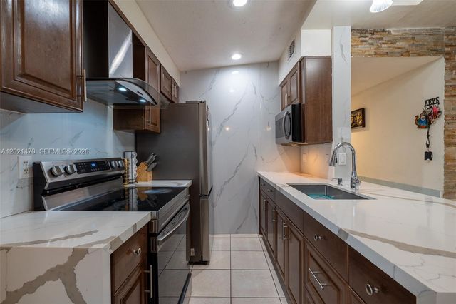 3235 NW 2nd St, Lauderhill, FL 33311