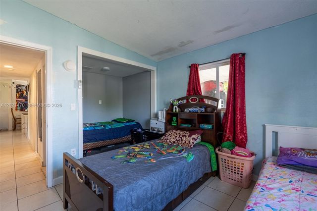 3235 NW 2nd St, Lauderhill, FL 33311
