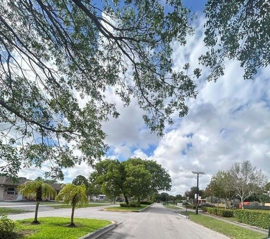 3235 NW 2nd St, Lauderhill, FL 33311
