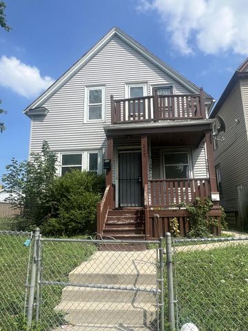 3122 N 21st STREET #A, Milwaukee, WI 53206