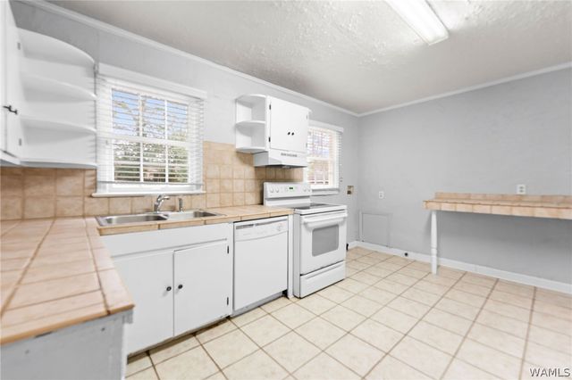 94 Orange, Tuscaloosa, AL 35401