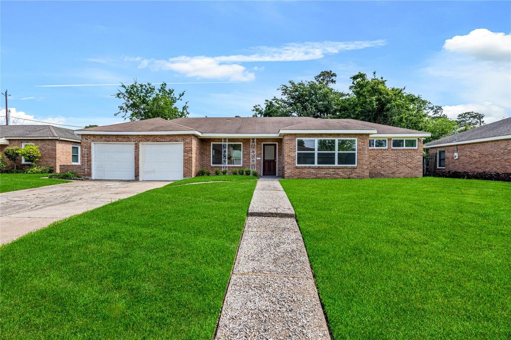 3511 Arbor Street, Houston, TX 77004