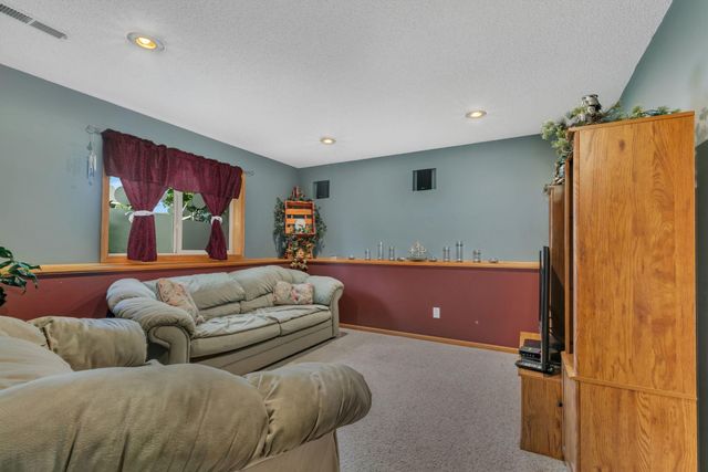 1241 Connecticut Avenue S, Sartell, MN 56377