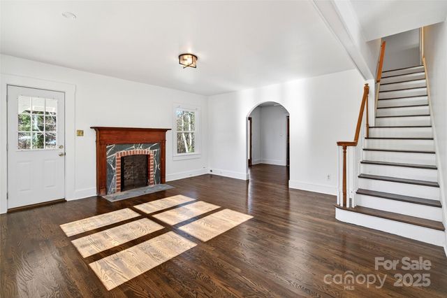 97 Bell Street, Spruce Pine, NC 28777