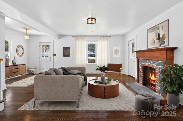 97 Bell Street, Spruce Pine, NC 28777