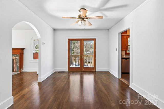 97 Bell Street, Spruce Pine, NC 28777