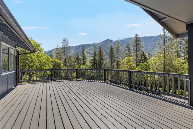 5050 Foothill Boulevard, Grants Pass, OR 97526