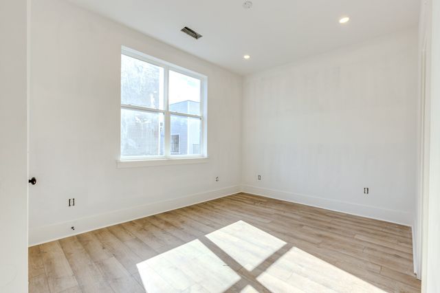 110 Myrtle St Unit B, Nashville, TN 37206