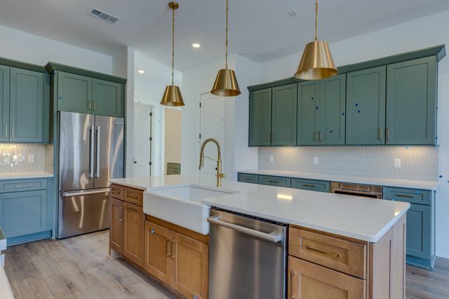 110 Myrtle St Unit B, Nashville, TN 37206