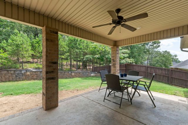 14 Basswood Terrace, Maumelle, AR 72113