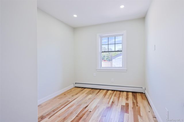58-13 69th Place, Maspeth, NY 11378