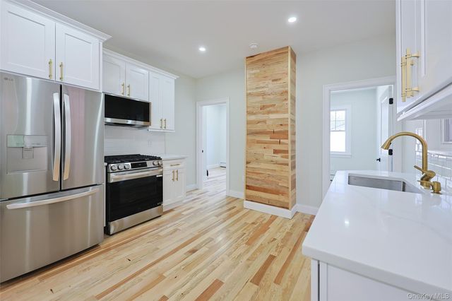 58-13 69th Place, Maspeth, NY 11378