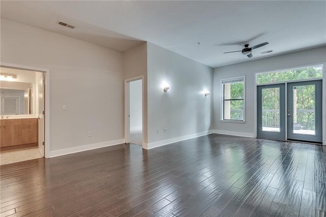 425 Chapel Street SW 2107, Atlanta, GA 30313
