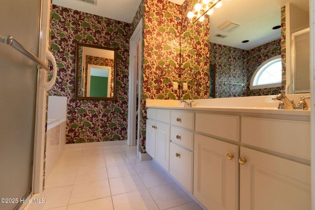 111 Bells Street, Greenville, NC 27858