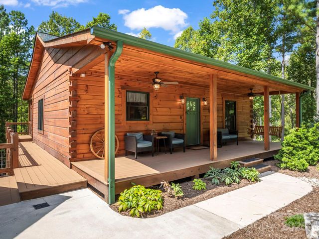 6022 Low Country Road, Lenoir, NC 28645