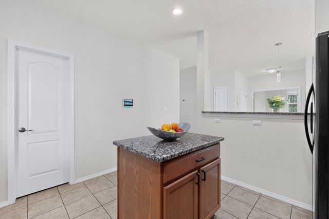 3008 Floras Del Sol Street, Santa Fe, NM 87507