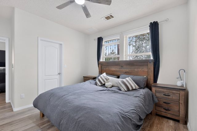 3008 Floras Del Sol Street, Santa Fe, NM 87507