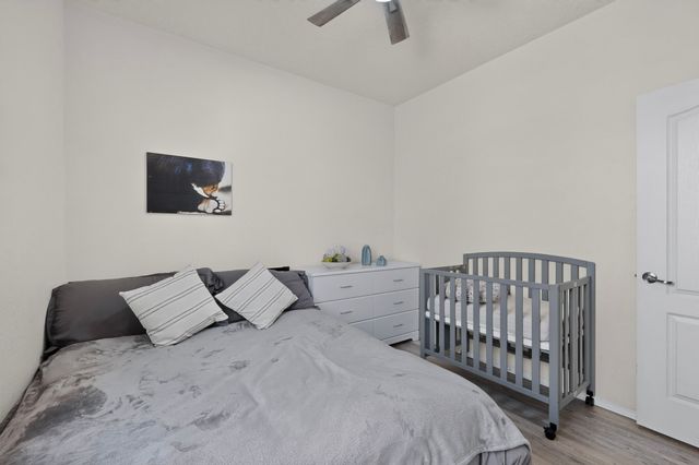 3008 Floras Del Sol Street, Santa Fe, NM 87507