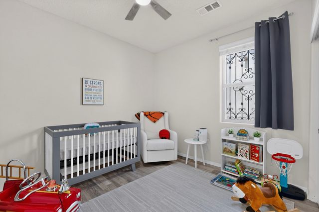 3008 Floras Del Sol Street, Santa Fe, NM 87507