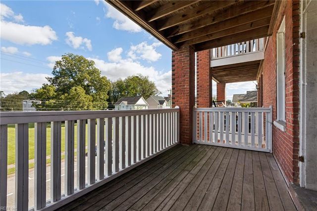 417 W 27th St Apt D, Norfolk, VA 23517