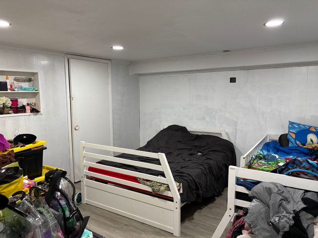 2813 W Sample Street, South Bend, IN 46619