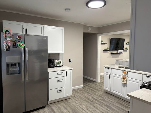 2813 W Sample Street, South Bend, IN 46619