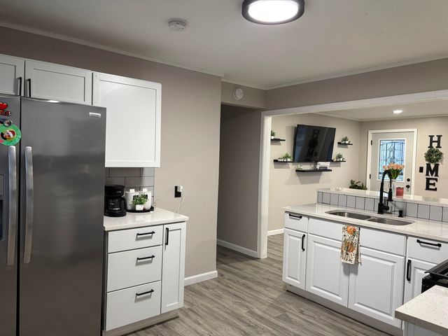 2813 W Sample Street, South Bend, IN 46619