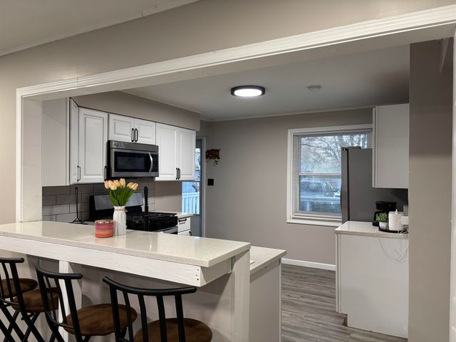 2813 W Sample Street, South Bend, IN 46619