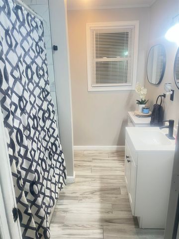 2813 W Sample Street, South Bend, IN 46619