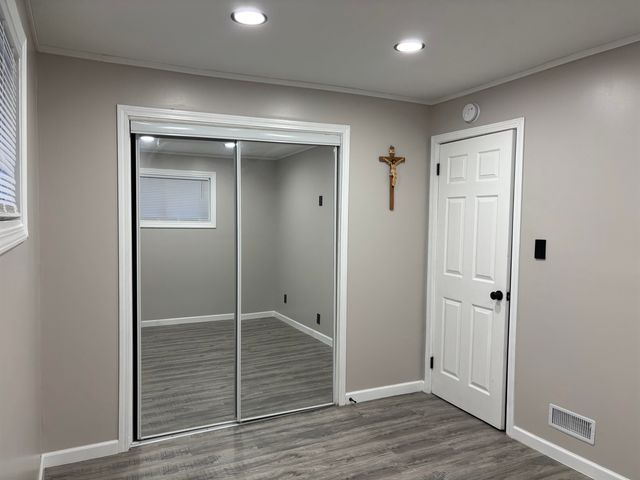 2813 W Sample Street, South Bend, IN 46619