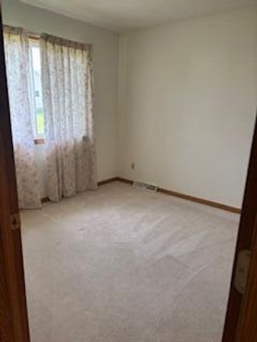 1060 4th STREET, Fond Du Lac, WI 54935