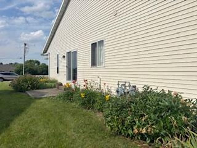 1060 4th STREET, Fond Du Lac, WI 54935