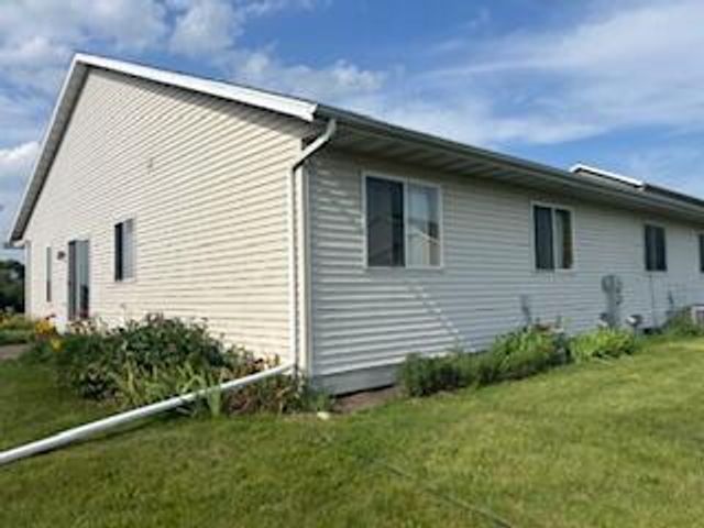 1060 4th STREET, Fond Du Lac, WI 54935