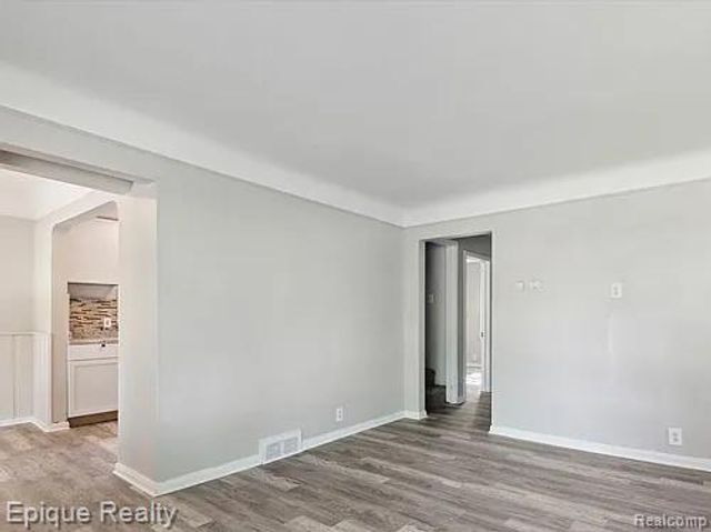 19373 Goulburn Street, Detroit, MI 48205