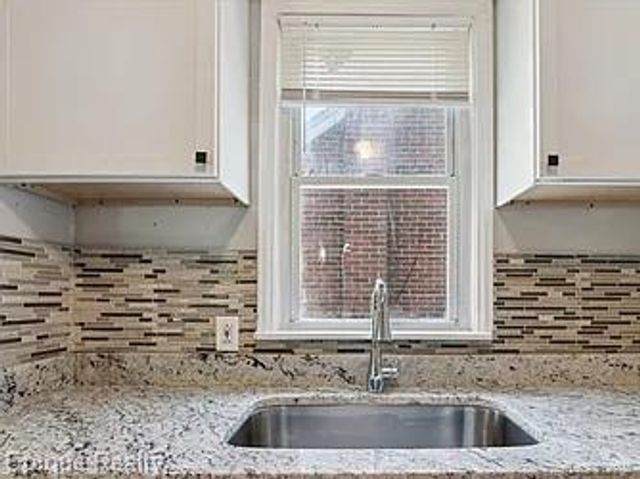 19373 Goulburn Street, Detroit, MI 48205