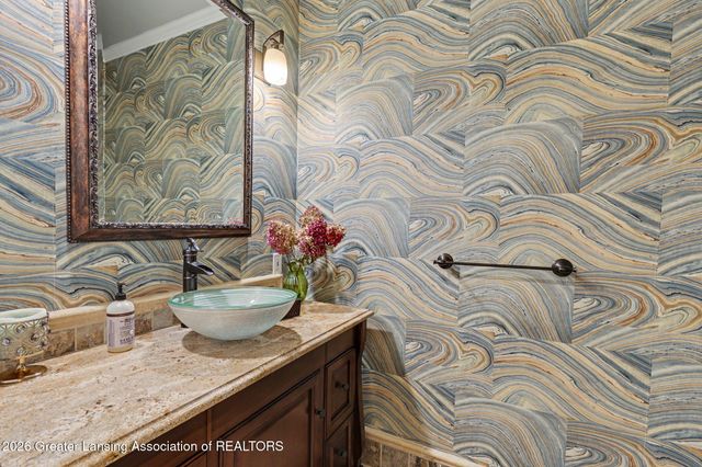 6123 Cottage Drive, Haslett, MI 48840