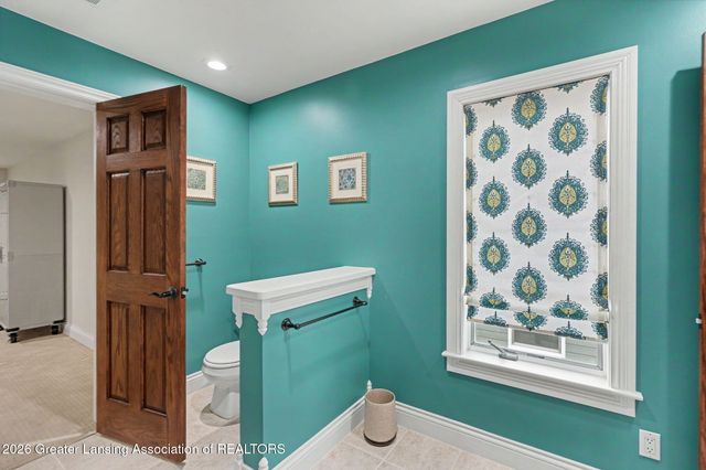 6123 Cottage Drive, Haslett, MI 48840