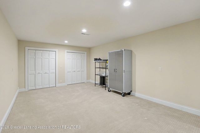 6123 Cottage Drive, Haslett, MI 48840