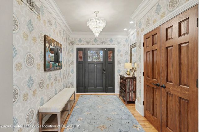 6123 Cottage Drive, Haslett, MI 48840