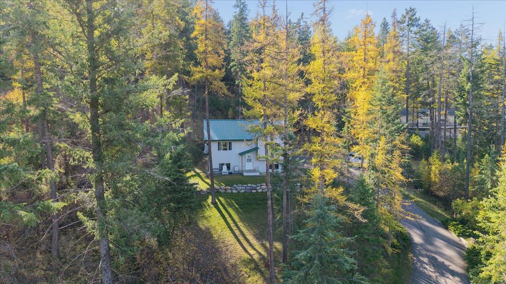 163 Pine Needle Drive, Lakeside, MT 59922 photo 5
