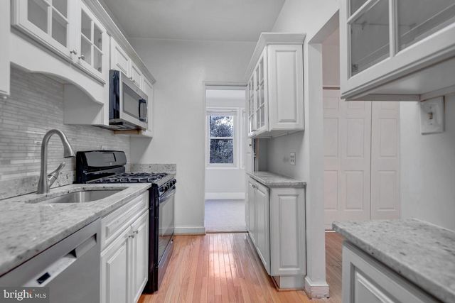 2730 10TH ST NE, Washington, DC 20018