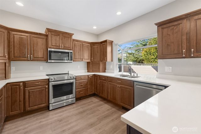 191 Cascadia Loop, Sequim, WA 98382