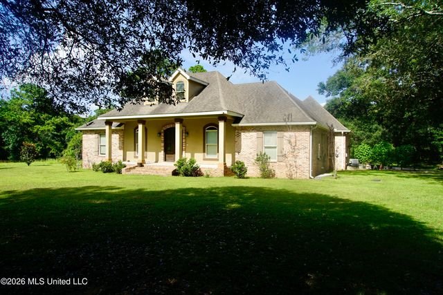 14254 Vidalia Road, Pass Christian, MS 39571